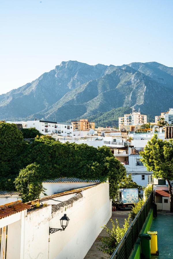 Escuela Village Marbella Exteriér fotografie