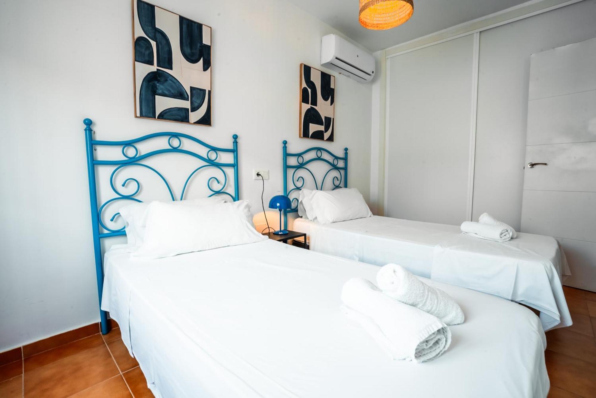 Escuela Village Marbella Exteriér fotografie